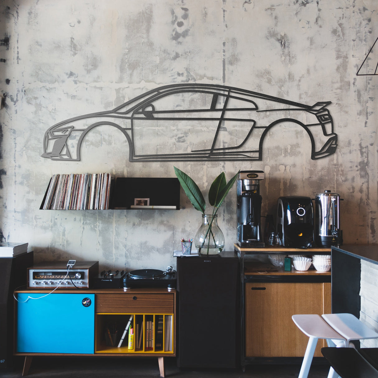 R8 Metal Car Wall Art - NC1071